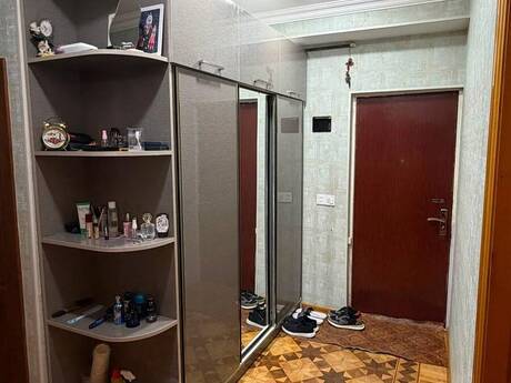 3 otaqlı mənzil, 90 m², İnşaatçılar: 215 000 ₼ 2