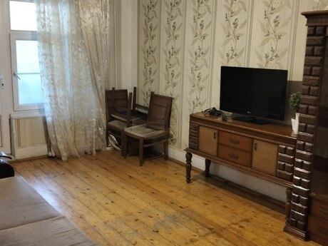 Объявление №6413644 - Баку, м. Ахмедлы, 3-комн., 80 м², 1/9 этаж