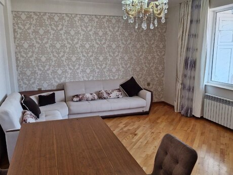 Аренда: 3-комнатная квартира, 95 м², Qara Qarayev: 850 ₼/мес 2