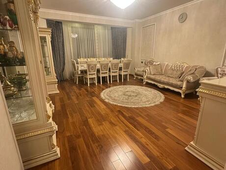Kirayə 3 otaqlı mənzil, 125 m², Nizami: 1 500 ₼/ay 2