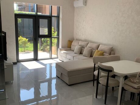 2 rooms · 100 m² · floor 1/1, Sea Breeze