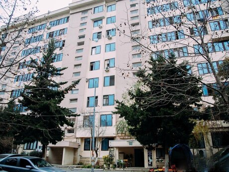 2 rooms · 60 m² · floor 1/9, Azadlıq Prospekti
