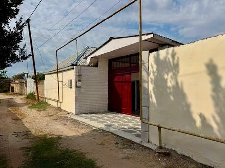 2 otaqlı həyət evi, 70 m², Buzovna: 125 000 ₼ 2