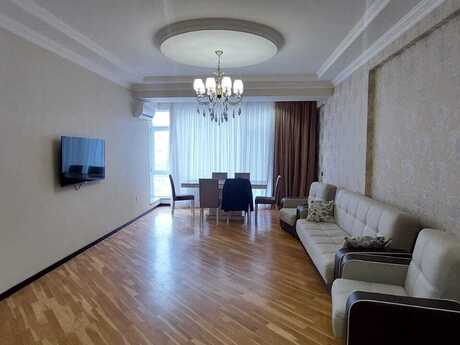 Kirayə 3 otaqlı mənzil, 130 m², Şah İsmayıl Xətai: 1 300 ₼/ay 3