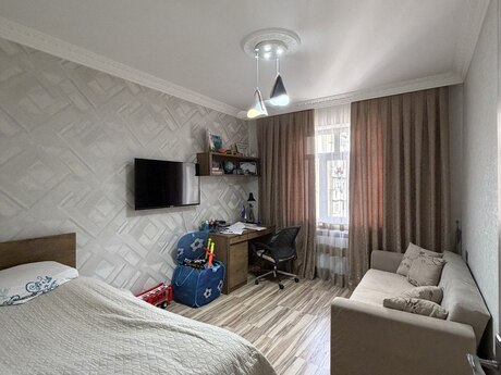 3 otaqlı mənzil, 75 m², Bakıxanov: 205 000 ₼ 3