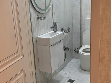 Elan №6413881 - Bakı, 8 Noyabr m., 3 otaqlı, 83 m², 11/15 mərtəbə