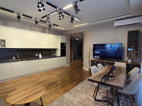 4 otaqlı mənzil, 160 m², Elmlər Akademiyası: 635 000 ₼ 4