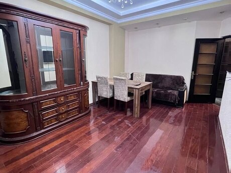 3 otaq · 105 m² · 8/17 mərtəbə, Memar Əcəmi