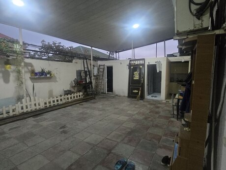4 otaqlı həyət evi, 200 m², Mehdiabad: 110 000 ₼ 2