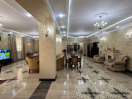 9 otaqlı həyət evi, 429 m², Badamdar: 875 000 ₼ 2