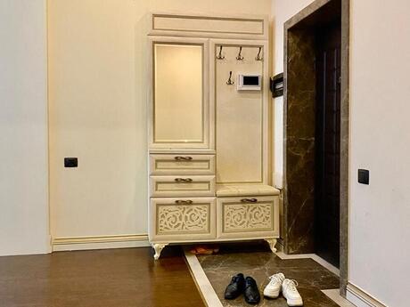 Kirayə 3 otaqlı mənzil, 120 m², Nərimanov: 1 000 ₼/ay 4