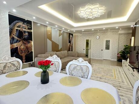 Аренда: 3-комнатная квартира, 140 м², Sahil: 1 800 ₼/мес 4