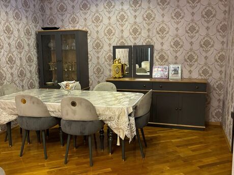 Elan №6414232 - Bakı, Elmlər Akademiyası m., 3 otaqlı, 132 m², 8/16 mərtəbə