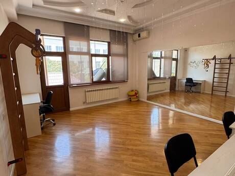 9 otaqlı həyət evi, 240 m², Nəriman Nərimanov: 900 000 ₼ 3