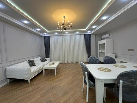 3 otaqlı mənzil, 106 m², Badamdar: 250 000 ₼ 2