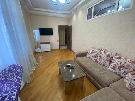 Kirayə 2 otaqlı mənzil, 65 m², Şah İsmayıl Xətai: 750 ₼/ay 2