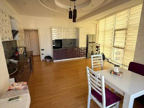 Kirayə 2 otaqlı mənzil, 130 m², Şah İsmayıl Xətai: 1 200 ₼/ay 4