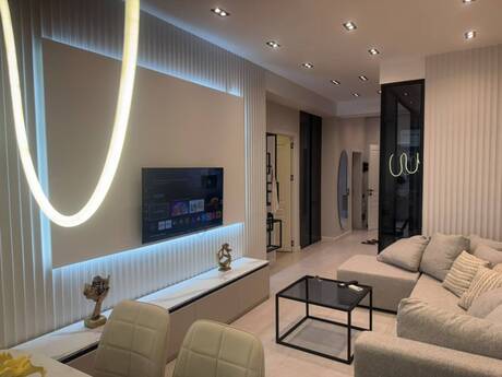 Elan №6414318 - Bakı, Nərimanov r., 2 otaqlı, 65 m², 2/18 mərtəbə
