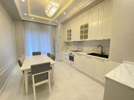 Kirayə 4 otaqlı mənzil, 145 m², Ağ şəhər: 2 500 ₼/ay 4
