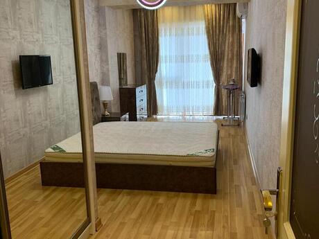Kirayə 2 otaqlı mənzil, 70 m², Park Azure: 1 050 ₼/ay 4