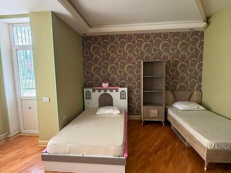Kirayə 3 otaqlı mənzil, 170 m², 8-ci mikrorayon: 1 200 ₼/ay 3