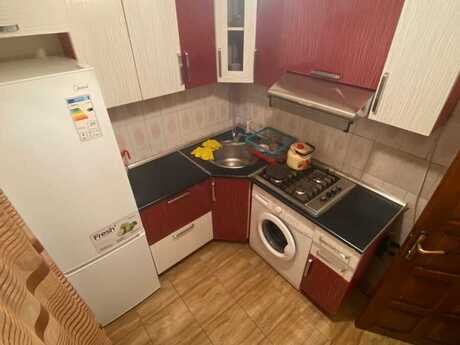 Аренда: 2-комнатная квартира, 40 м², Memar Əcəmi: 230 ₼/мес 4