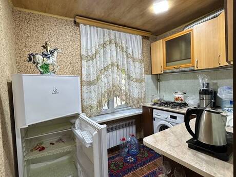 1-комнатная квартира, 40 м², Elmlər Akademiyası: 152 000 ₼ 2