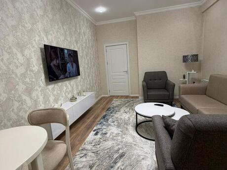 2-комнатная квартира, 70 м², Gənclik: 240 000 ₼ 2