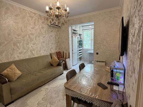 Elan №6408075 - Bakı, 20 Yanvar m., 3 otaqlı, 55 m², 3/5 mərtəbə