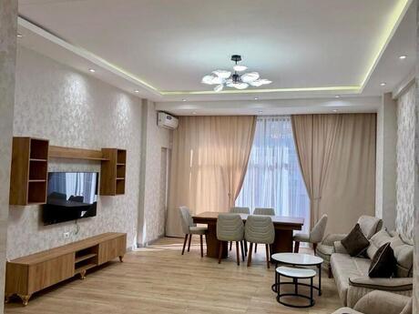 Kirayə 2 otaqlı mənzil, 94 m², 28 Park Residence: 1 199 ₼/ay 3