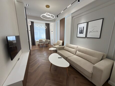 Elan №6414636 - Bakı, Gənclik m., 3 otaqlı, 115 m², 10/18 mərtəbə