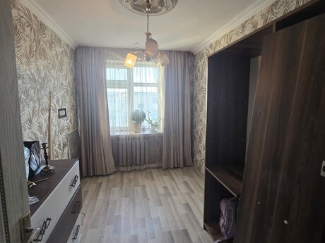 Объявление №6414629 - Баку, м. Ази Асланов, 3-комн., 70 м², 5/5 этаж