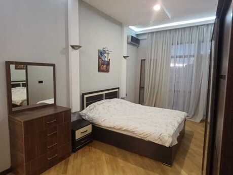 3-room apartment, 160 m², 28 May: 445 000 ₼ 4