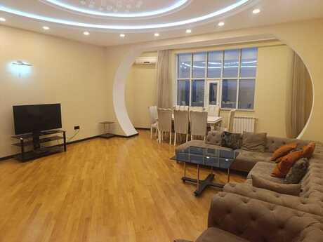 3 otaq · 160 m² · 17/18 mərtəbə, 28 May