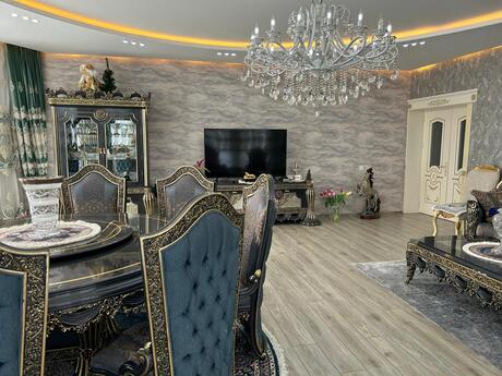 Elan №6414757 - Bakı, Şah İsmayıl Xətai m., 4 otaqlı, 226 m², 12/24 mərtəbə