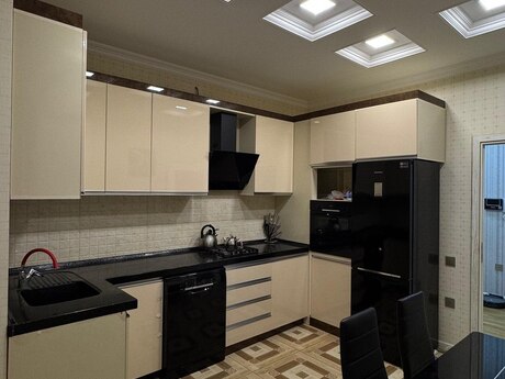 Kirayə 3 otaqlı mənzil, 110 m², Binəqədi: 900 ₼/ay 4