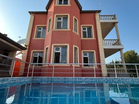 8 otaqlı həyət evi, 230 m², Novxanı: 309 000 ₼ 2