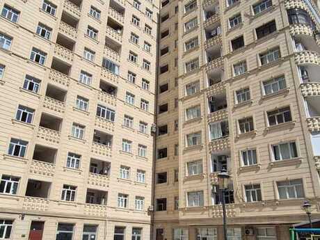 4 otaq · 216 m² · 11/13 mərtəbə, Nəsimi