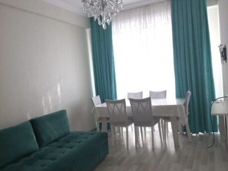3 otaq · 70 m² · 5/5 mərtəbə, Badamdar