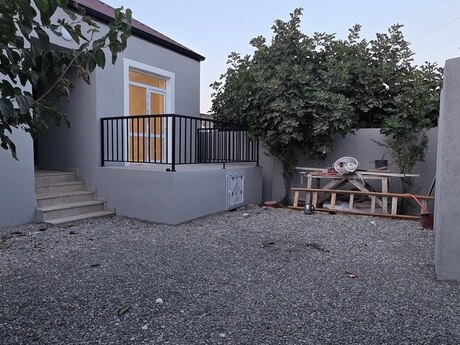 3 otaqlı həyət evi, 75 m², Binə: 55 000 ₼ 3