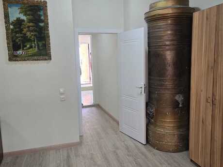 Kirayə 2 otaqlı mənzil, 100 m², 28 May: 700 ₼/ay 4