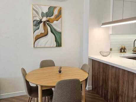 Kirayə 3 otaqlı mənzil, 106 m², Ağ şəhər: 2 400 ₼/ay 3