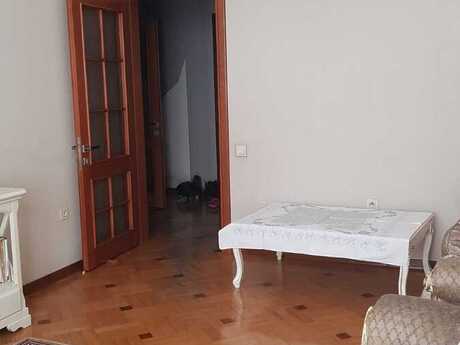 2 otaqlı mənzil, 55 m², 8 Noyabr: 195 000 ₼ 5