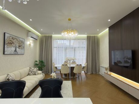 2 otaq · 85 m² · 9/16 mərtəbə, 28 Park Residence