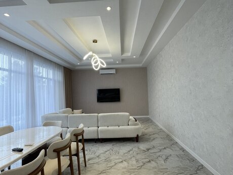 Şüvəlanda 4 otaqlı həyət evi kirayə verilir, 300 m², 1 000 AZN/ay, şəkil 3 / 12