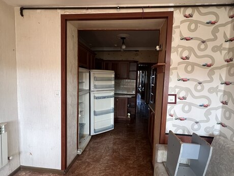 3-room apartment for rent, 100 m², Yasamal: 700 ₼/mo 2