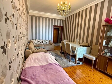 2 otaqlı mənzil, 70 m², İnşaatçılar: 165 000 ₼ 2