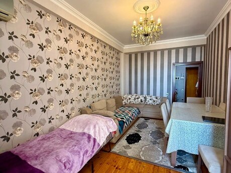 2 otaqlı mənzil, 70 m², İnşaatçılar: 165 000 ₼ 3