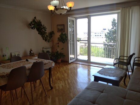 2 otaqlı mənzil, 70 m², Neftçilər: 176 000 ₼ 3