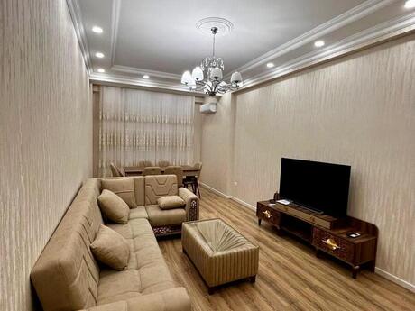 Kirayə 3 otaqlı mənzil, 135 m², 8 Noyabr: 1 199 ₼/ay 3